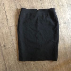 ⭐️ Midlength Nine West Business Skirt
